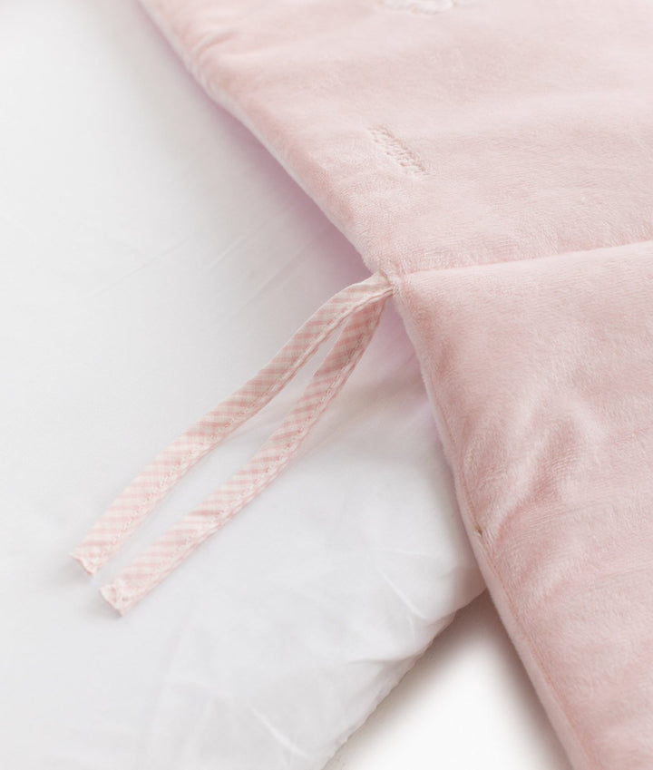 Pink baby bassinet bedding